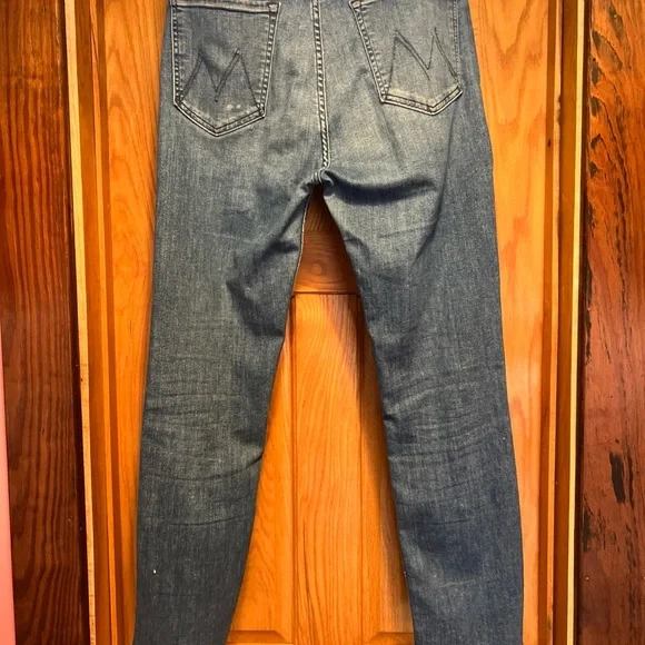 High Waisted Rider Skimp in Sorry I'm Staring MOTHER 31 Jeans - Picture 4 of 7